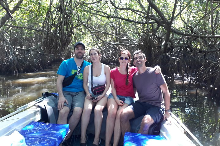 bentota river 